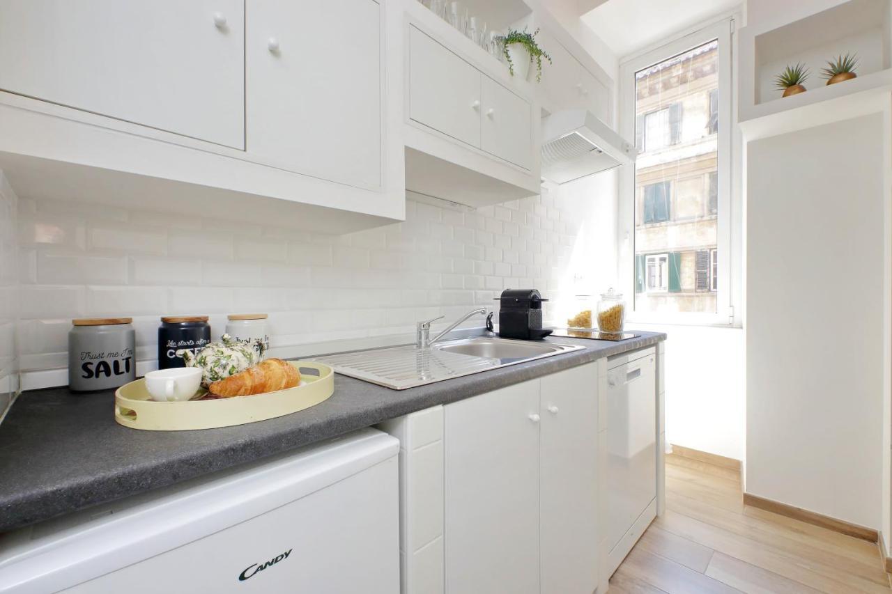 Principe Umberto Apartment Rome Bagian luar foto